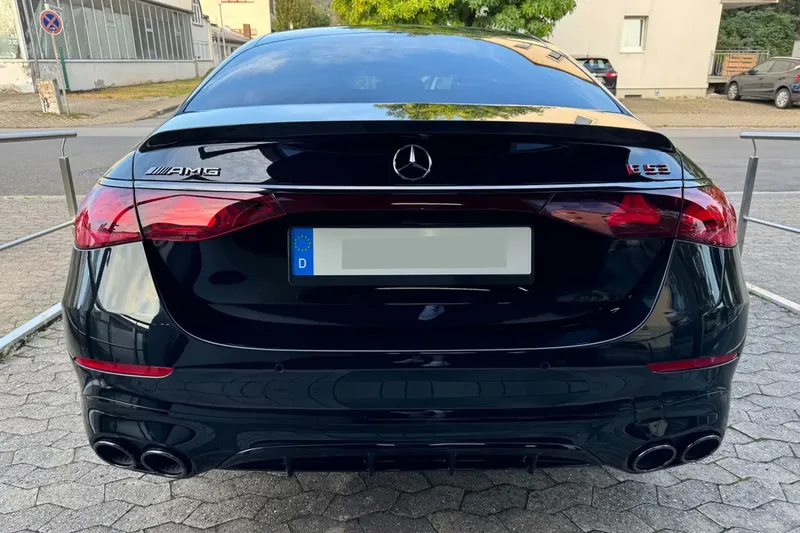 Mercedes-Benz AMG E 53 Hybrid 4Matic+ Premium Plus 2026 3.0 л 612 л.с Гибрид в продаже: Чёрный, Автомат, Полный привод, страна-производитель — Германия, доставка по РФ, фото 4