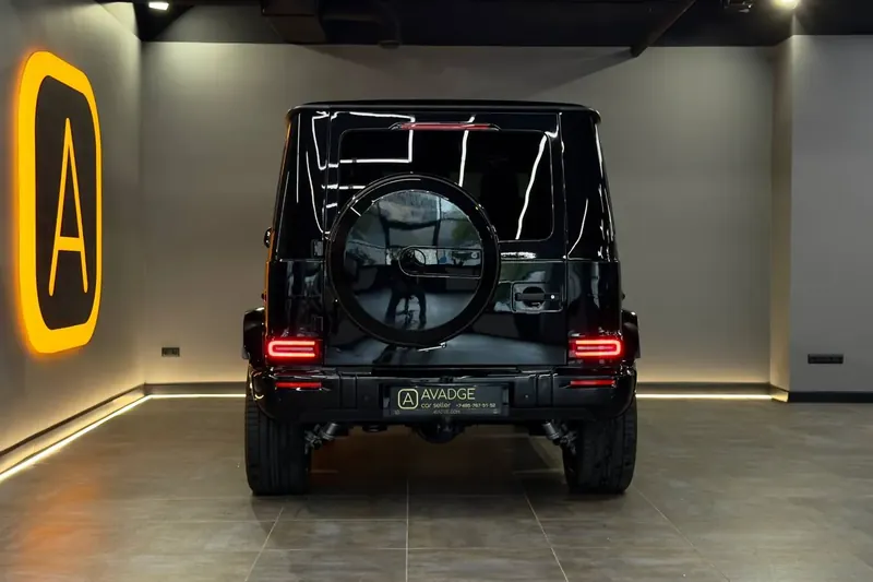 Купить Mercedes-Benz AMG G 63 2022 3.0 л 340 л.с Бензин, Чёрный, Механика, Полный привод — авто из Германия, с доставкой по всей России, фото 3
