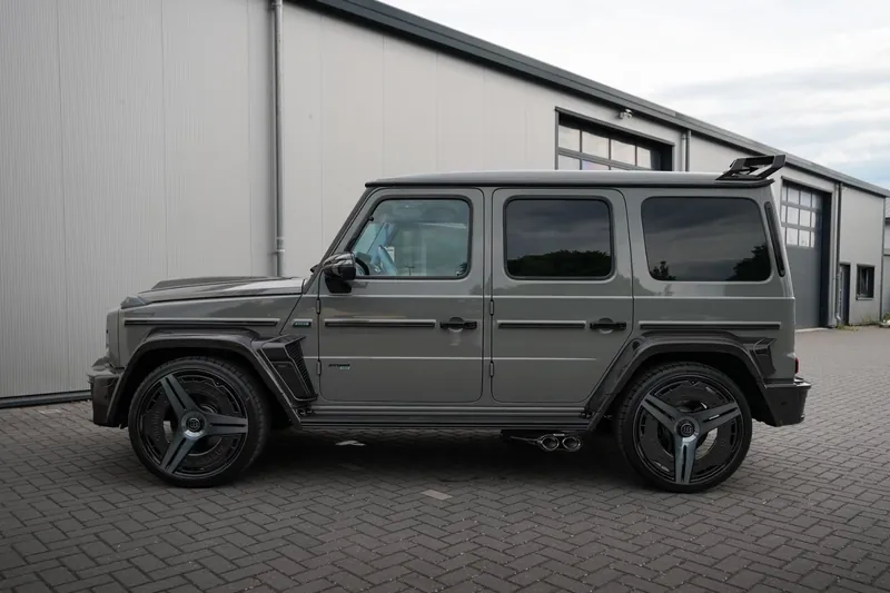Mercedes-Benz AMG G63 Brabus G900 Rocket Edition 2026 4.5 л 900 л.с Бензин, новый авто, Полный привод, Автомат, цвет Серый, страна-производитель — Германия G 63 AMG G900 Rocket Edition - фото 2