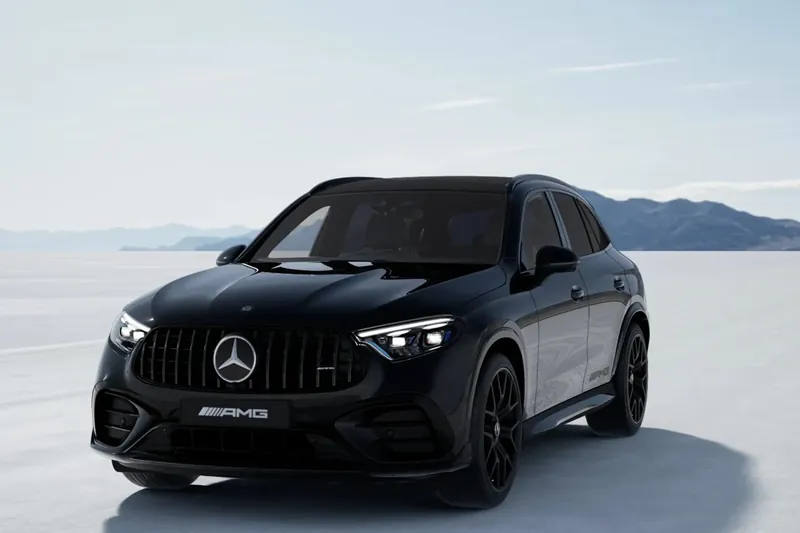 Заказать Mercedes-Benz AMG GLC 53 4MATIC+ AMG Line 2026 3.0 л 449 л.с Бензин с пробегом 0 км, Автомат, Полный привод, цвет Чёрный, поставка из Германия, доставка по РФ AMG GLC 53 4MATIC+ AMG Line - фото 3