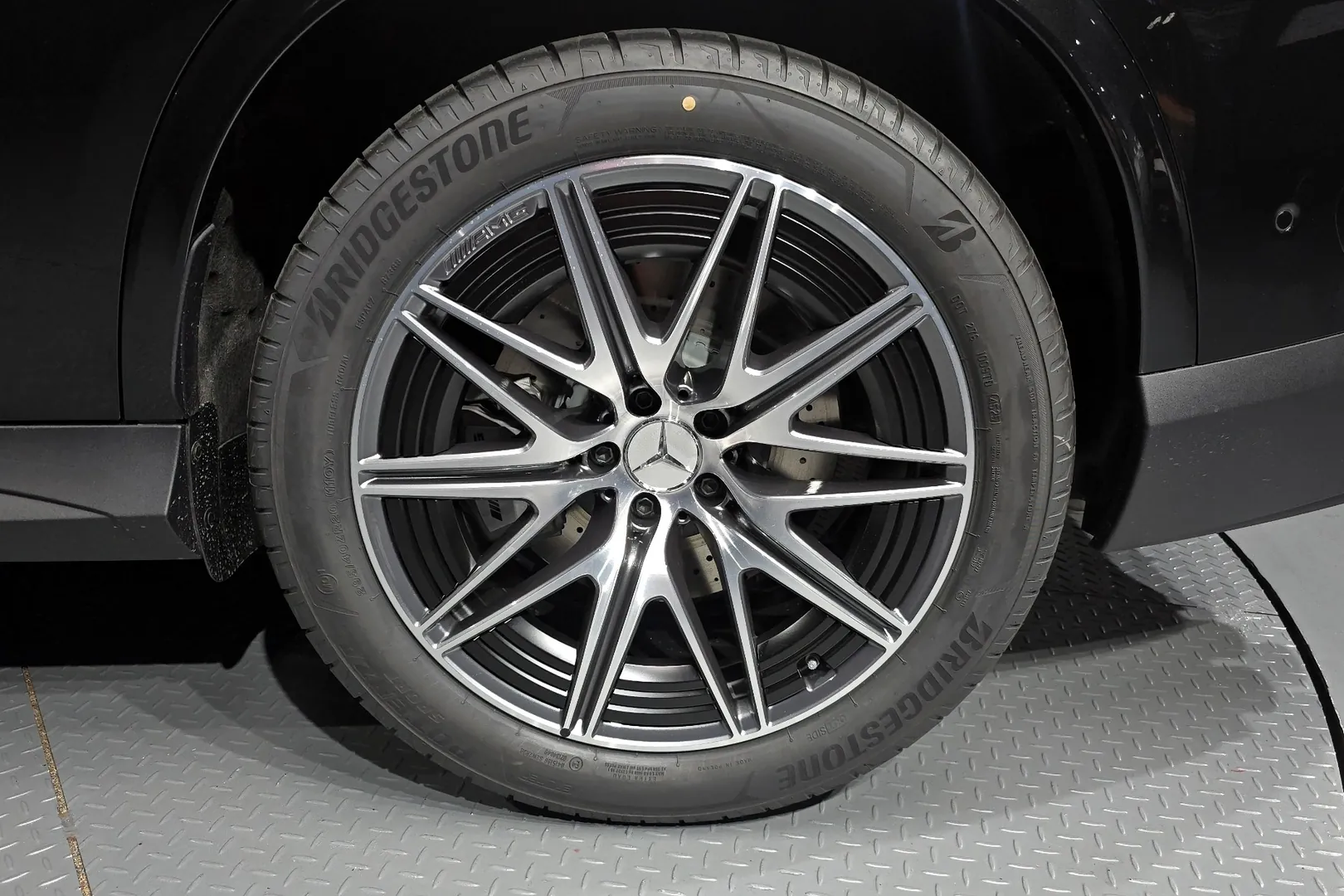 Mercedes-Benz AMG GLC43 4MATIC Coupe 2026 2.0 л 421 л.с Бензин, пробег 17 км, цвет кузова Чёрный, тип трансмиссии Автомат, привод Полный привод, из Германия