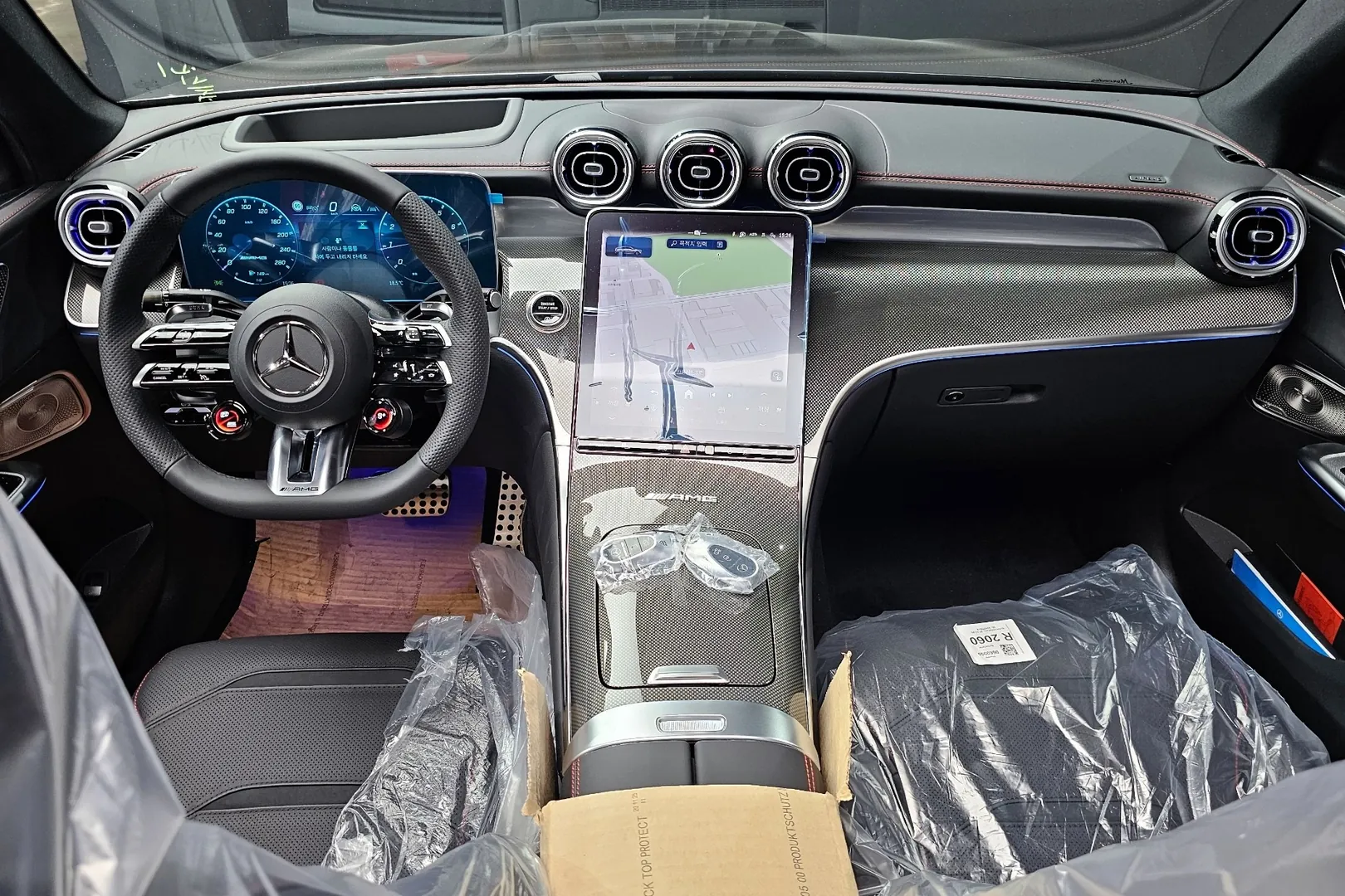 Mercedes-Benz AMG GLC43 4MATIC Coupe 2026 2.0 л 421 л.с Бензин в продаже: Чёрный, Автомат, Полный привод, страна-производитель — Германия, доставка по РФ