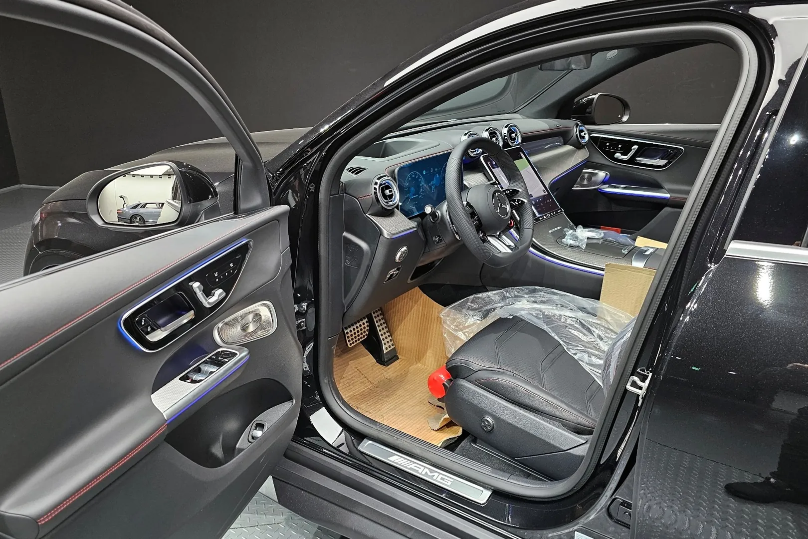 Выбор покупателей — Mercedes-Benz AMG GLC43 4MATIC Coupe 2026 2.0 л 421 л.с Бензин, пробег 17 км, Чёрный, привезён из Германия, доставка по РФ