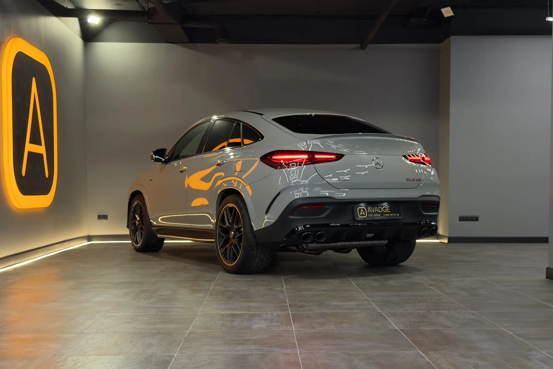 Новый Mercedes-Benz AMG GLE53 4MATIC 2025 3.0 л 544 л.с Гибрид: Полный привод, Серый, коробка — Автомат, привезён из Германия, доставка по регионам