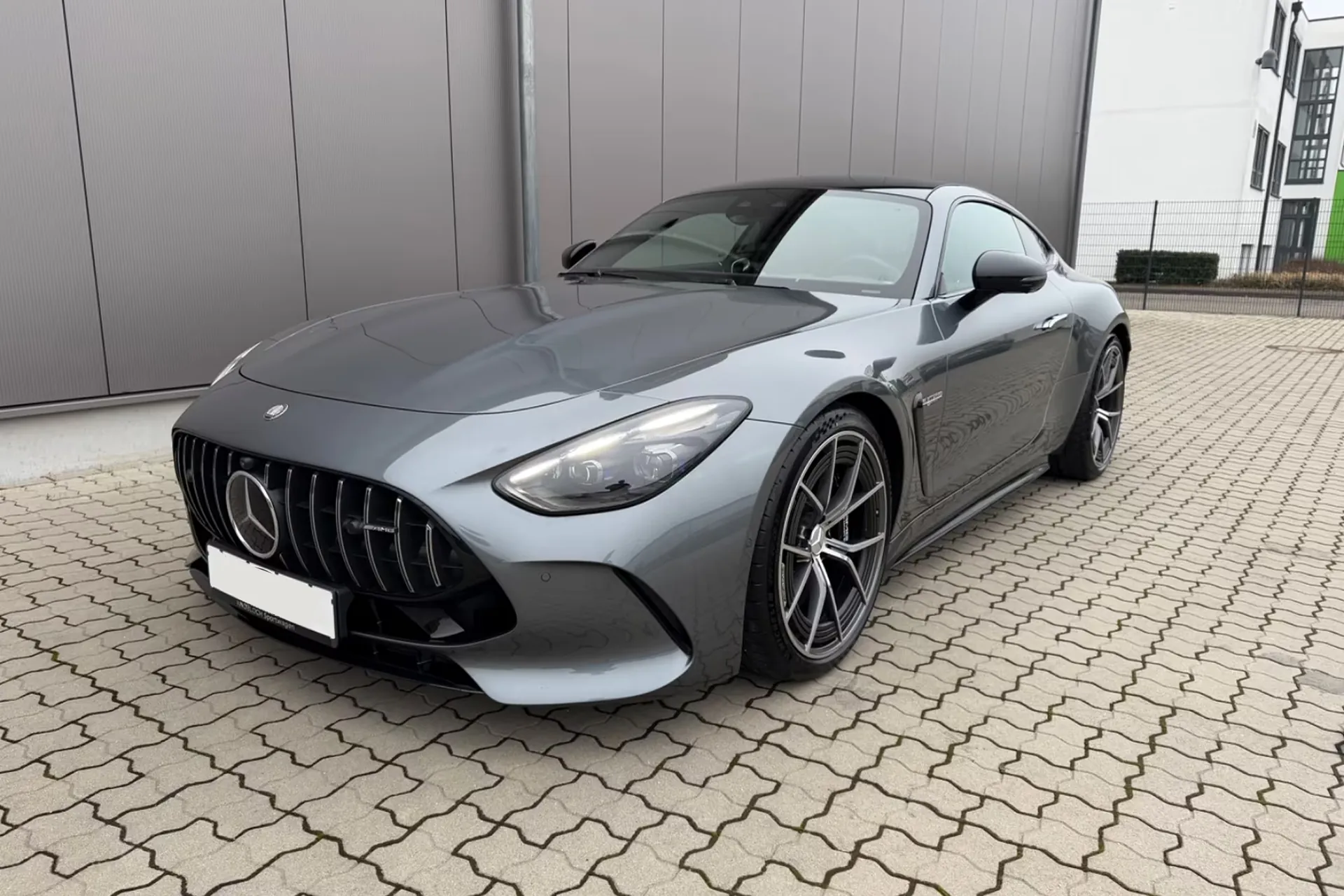 Фото для mercedes-benz AMG GT 63 S E Performance