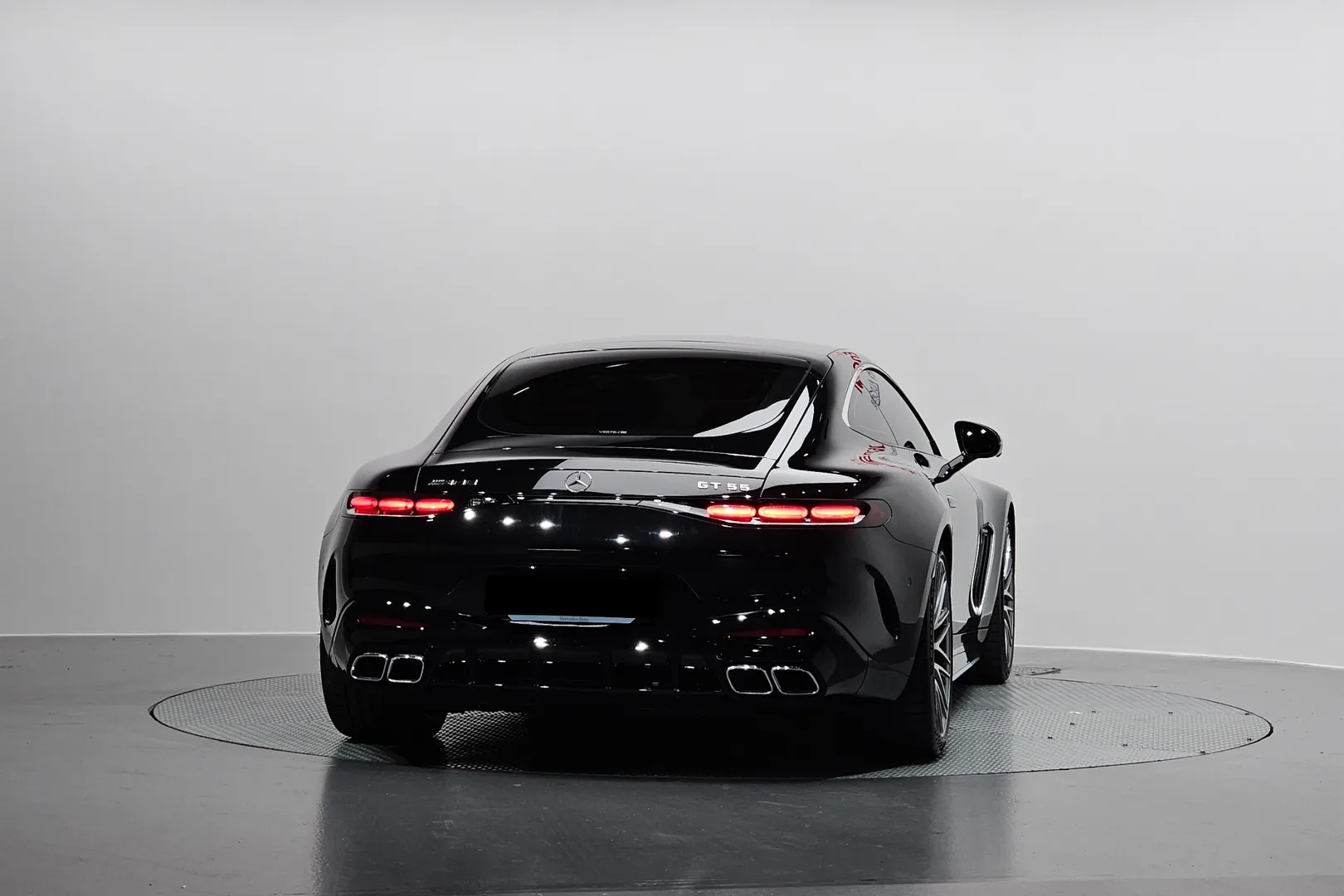 Купить Mercedes-Benz AMG GT55 4MATIC+ 2025 4.0 л 476 л.с Бензин, Чёрный, Автомат, Полный привод — авто из Германия, с доставкой по всей России