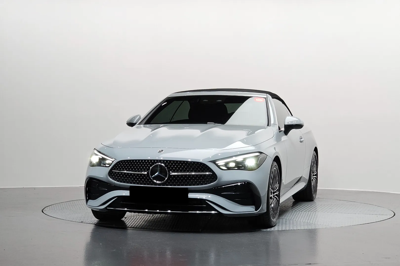 Mercedes-Benz CLE200 Cabriolet 2025 2.0 л 204 л.с Бензин, новый авто, Задний привод, Автомат, цвет Серый, страна-производитель — Германия