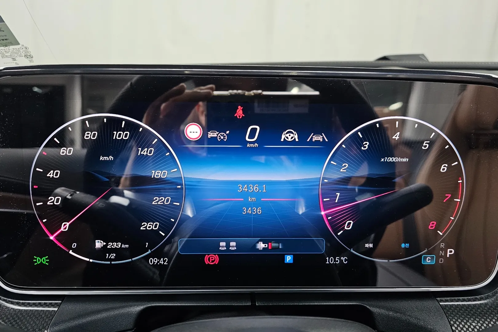 Mercedes-Benz CLE200 Cabriolet 2025 2.0 л 204 л.с Бензин, пробег 3 436 км, Серый цвет, коробка Автомат, привод Задний привод, авто из Германия