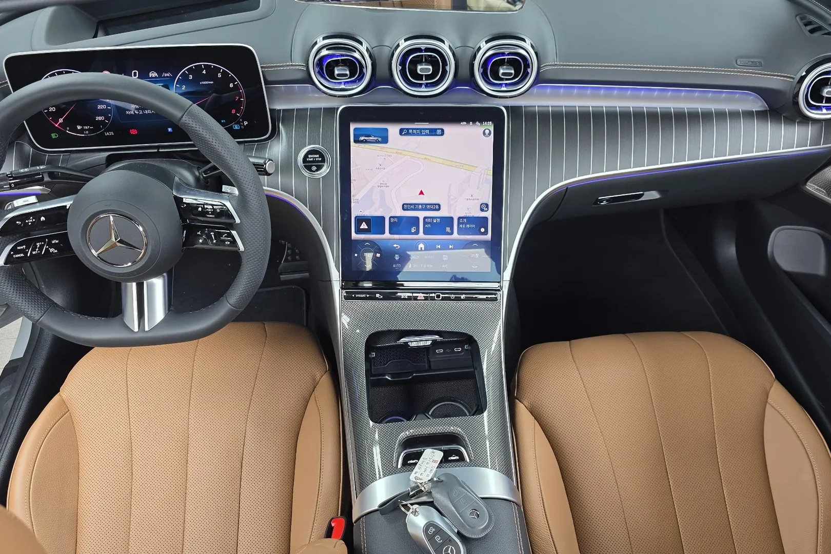 Mercedes-Benz CLE450 4MATIC Cabriolet 2025 3.0 л 381 л.с Бензин в продаже: Серый, Автомат, Полный привод, страна-производитель — Германия, доставка по РФ