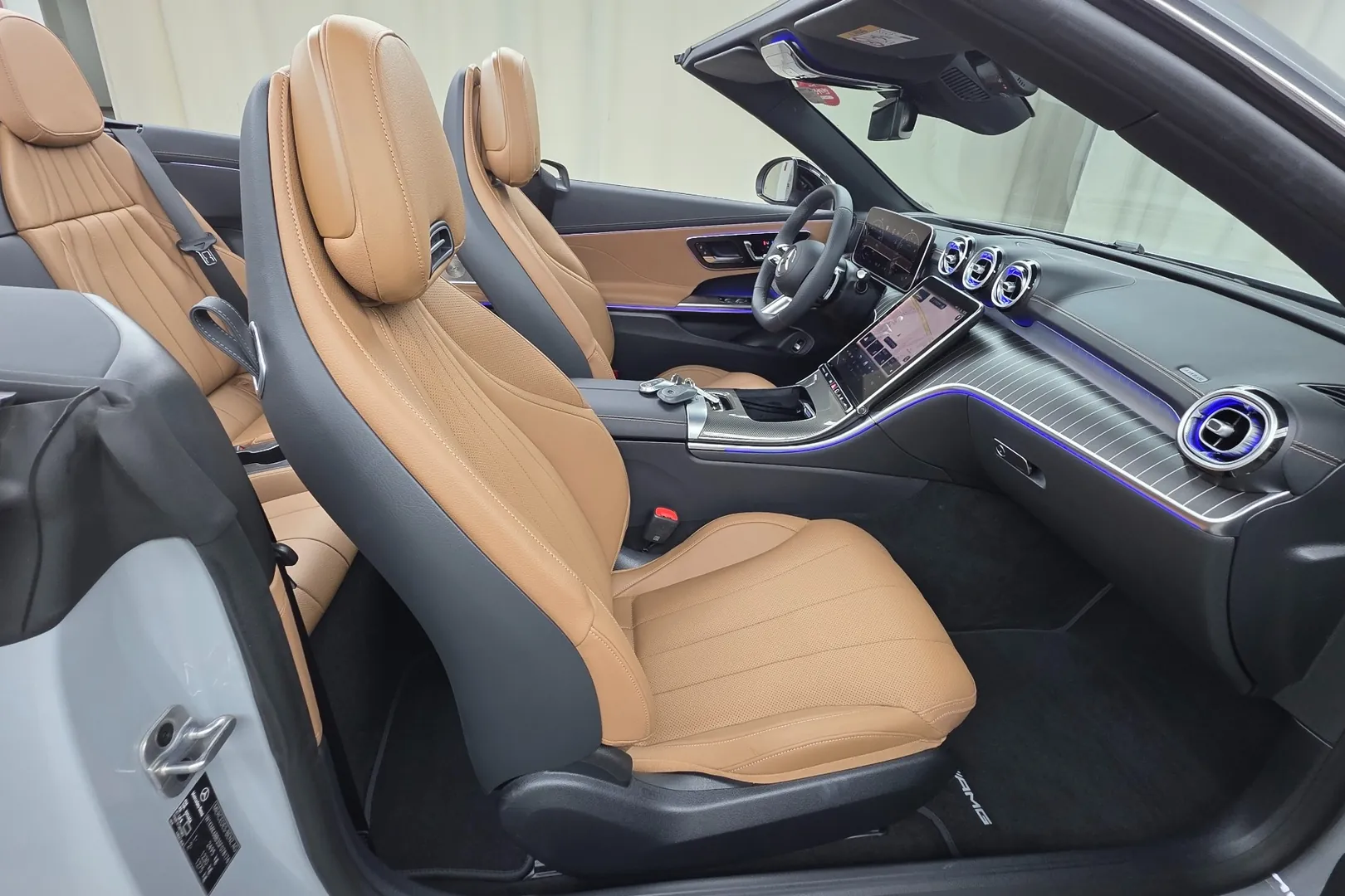 Mercedes-Benz CLE450 4MATIC Cabriolet 2025 3.0 л 381 л.с Бензин, коробка Автомат, привод Полный привод, автомобиль из Германия, доставка по России