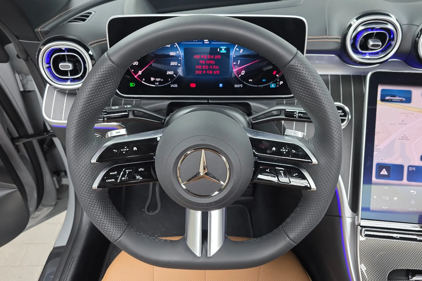 Новый Mercedes-Benz CLE450 4MATIC Cabriolet 2025 3.0 л 381 л.с Бензин: Полный привод, Серый, коробка — Автомат, привезён из Германия, доставка по регионам