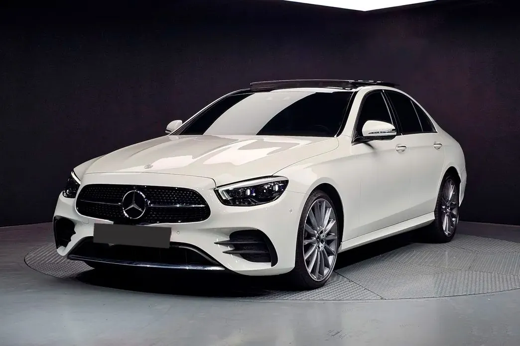 Mercedes-Benz E350 4MATIC