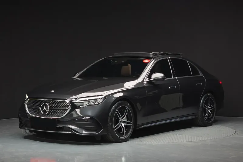 Mercedes-Benz E-Class 200 AMG Line