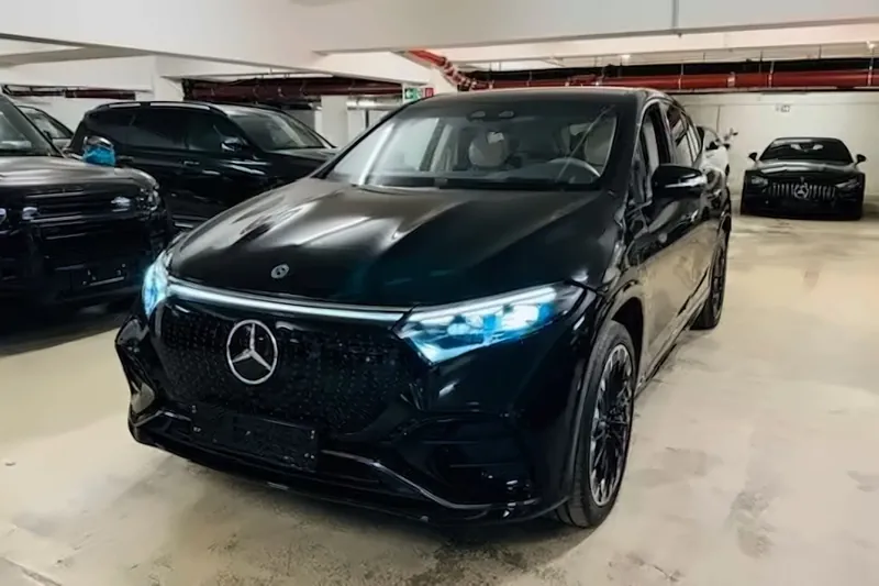 Mercedes-Benz EQS SUV 450+