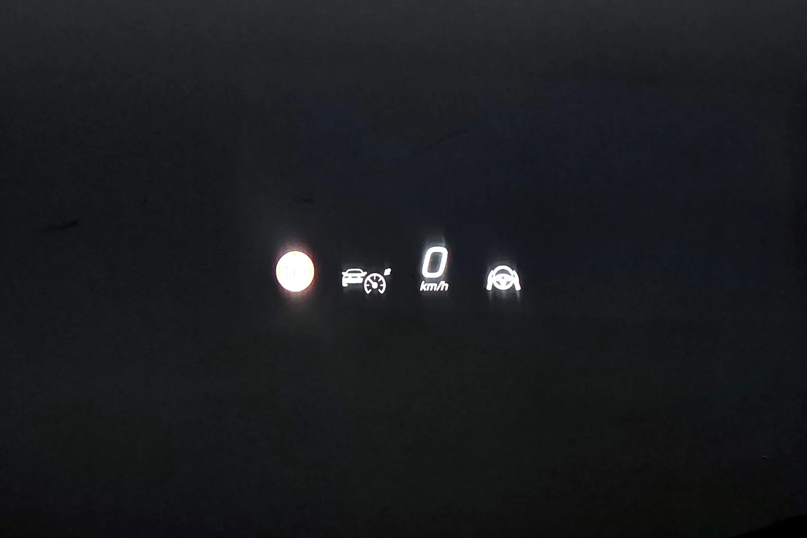 Официальная поставка Mercedes-Benz GLC300 4MATIC Avantgarde 2025 2.0 л 258 л.с Бензин, Чёрный, Автомат, Полный привод, привезён из Германия