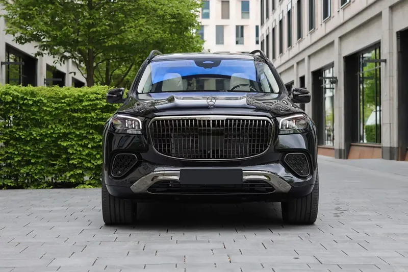 Mercedes-Benz GLS 600 Maybach 2026 4.0 л 557 л.с Бензин, новый авто, Полный привод, Автомат, цвет Чёрный, страна-производитель — Германия Maybach GLS 600 - фото 2