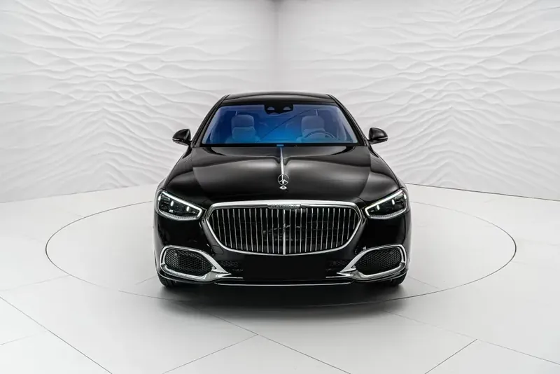 Mercedes-Benz Maybach S 580 4Matic 2026 4.0 л 523 л.с Бензин, новый авто, Полный привод, Автомат, цвет Чёрный, страна-производитель — Германия Maybach S 580 4Matic - фото 2
