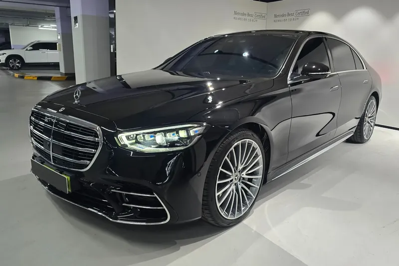 Mercedes-Benz S-Class 500 4MATIC