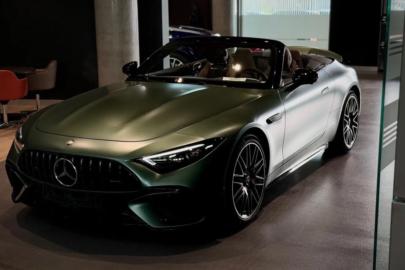 Mercedes-Benz SL63 AMG