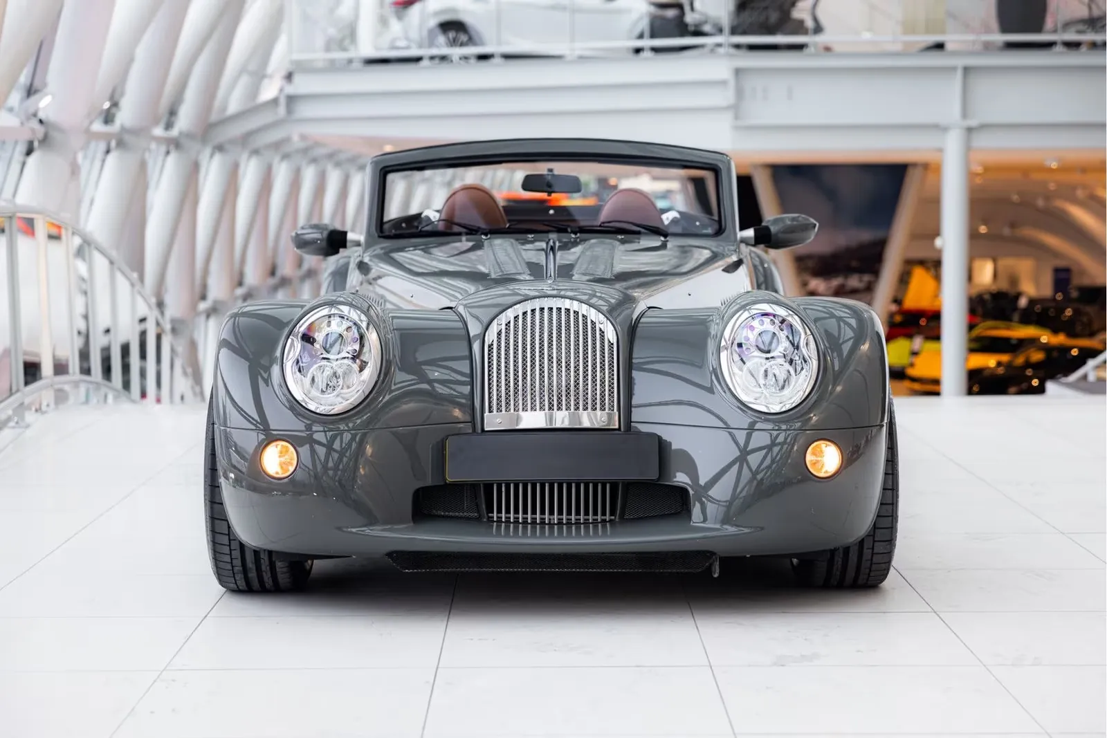 Morgan Aero 8 Performance Pack 2017 4.8 л 367 л.с Бензин, новый авто, Задний привод, Механика, цвет Серый, страна-производитель — Великобритания
