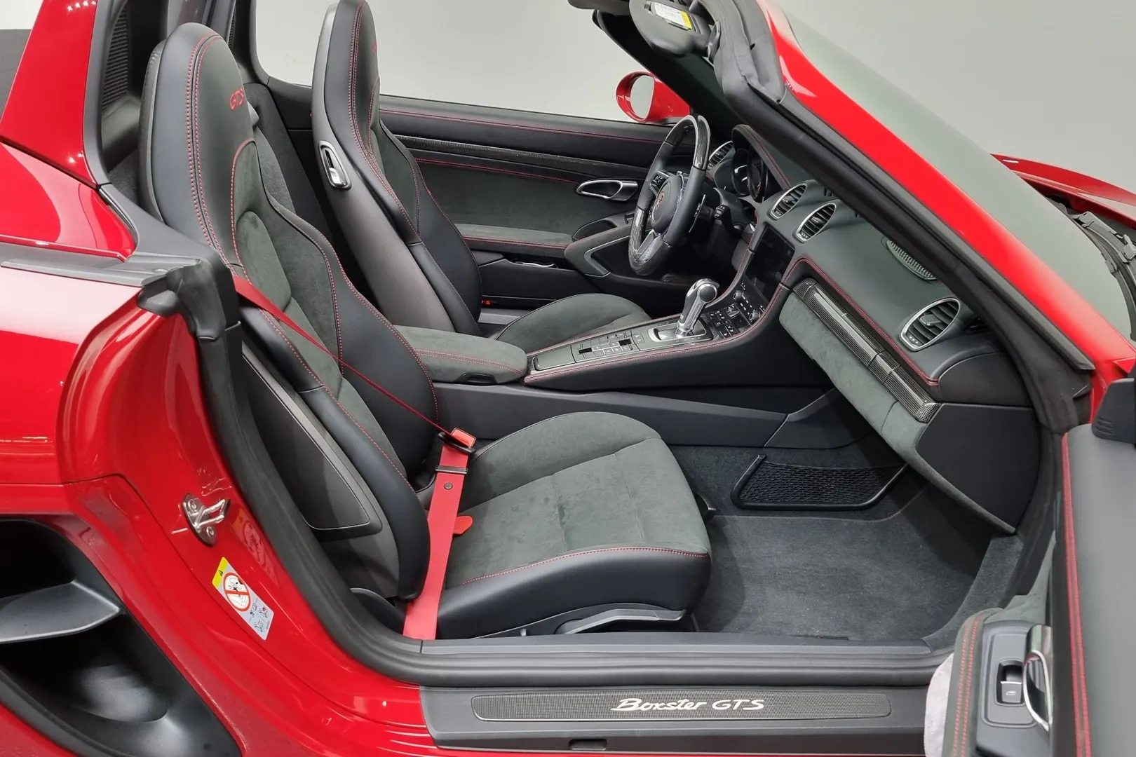 Porsche 718 Boxster 4.0 GTS 2024 4.0 л 400 л.с Бензин, коробка Автомат, привод Задний привод, автомобиль из Германия, доставка по России