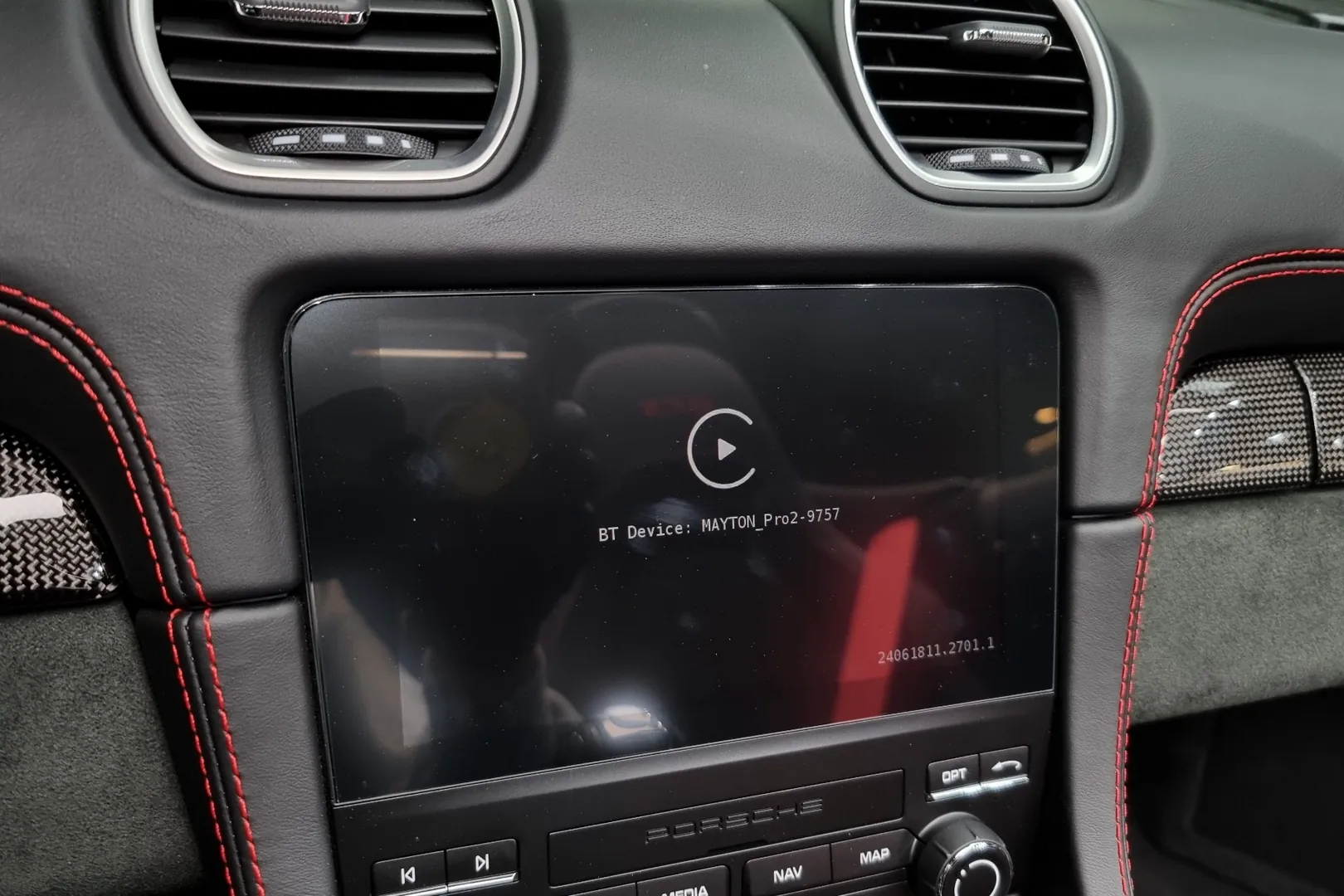 Porsche 718 Boxster 4.0 GTS 2024 4.0 л 400 л.с Бензин, пробег 5 991 км, Красный, Задний привод, Автомат, авто из Германия, доставка по РФ