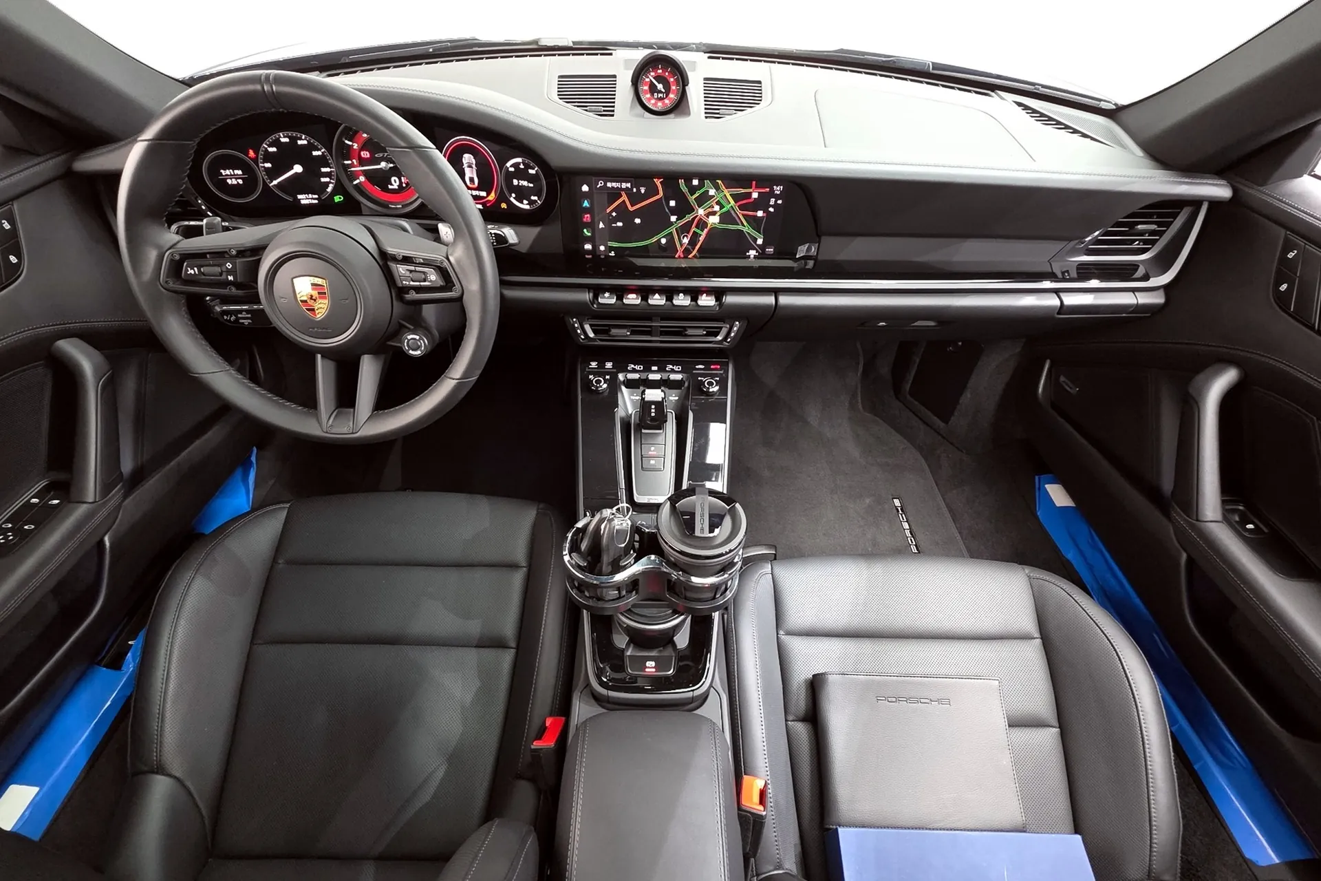 Выбор покупателей — Porsche 911 (992) Carrera 4 GTS 2024 3.6 л 541 л.с Бензин, пробег 3 821 км, Чёрный, привезён из Германия, доставка по РФ