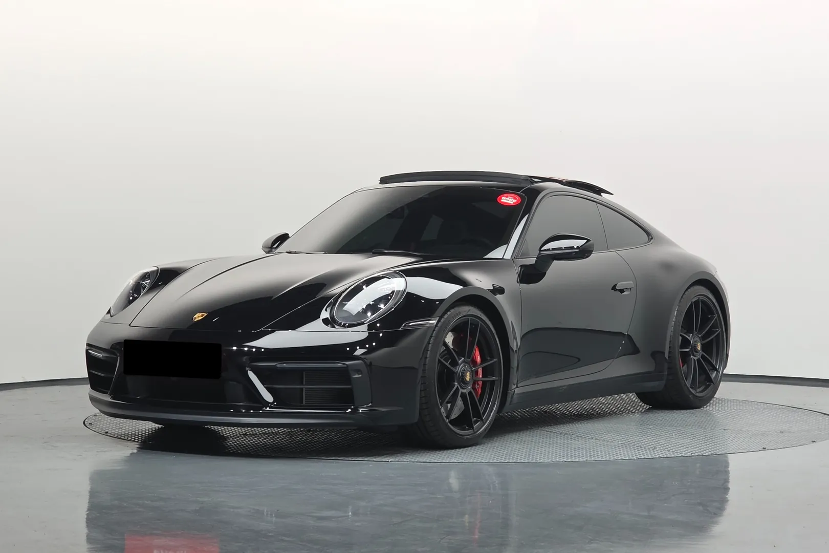 Porsche 911 (992) Carrera 4 GTS