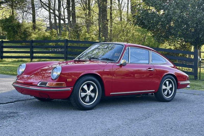 Porsche 911 Coupe