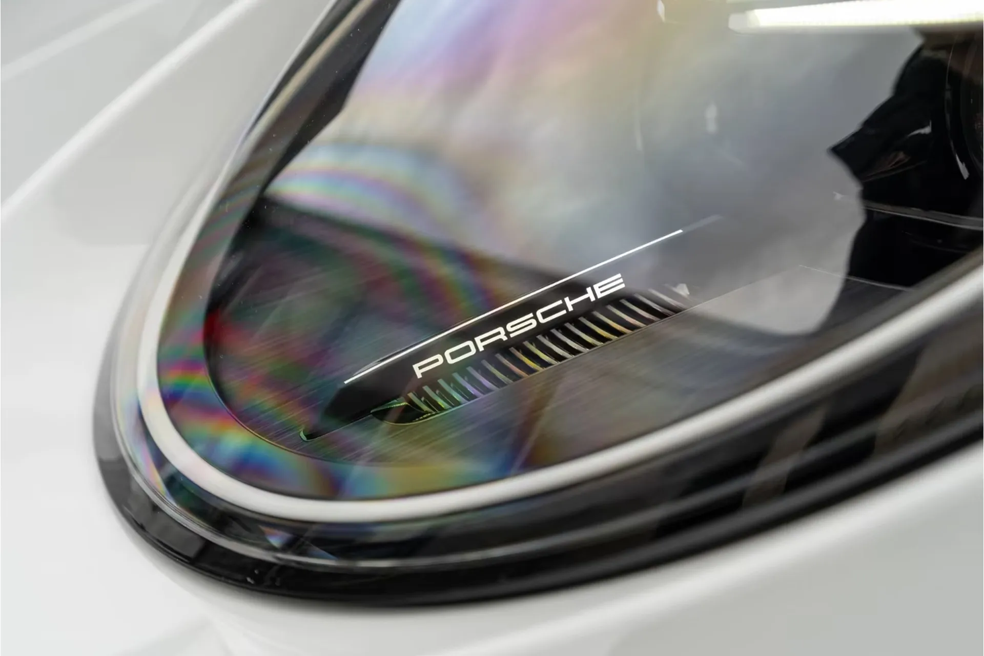 Оформить заказ на Porsche 911 GT3 Touring (992) 2026 4.0 л 510 л.с Бензин, коробка: Автомат, привод: Задний привод, доставка по России, салон в Москве