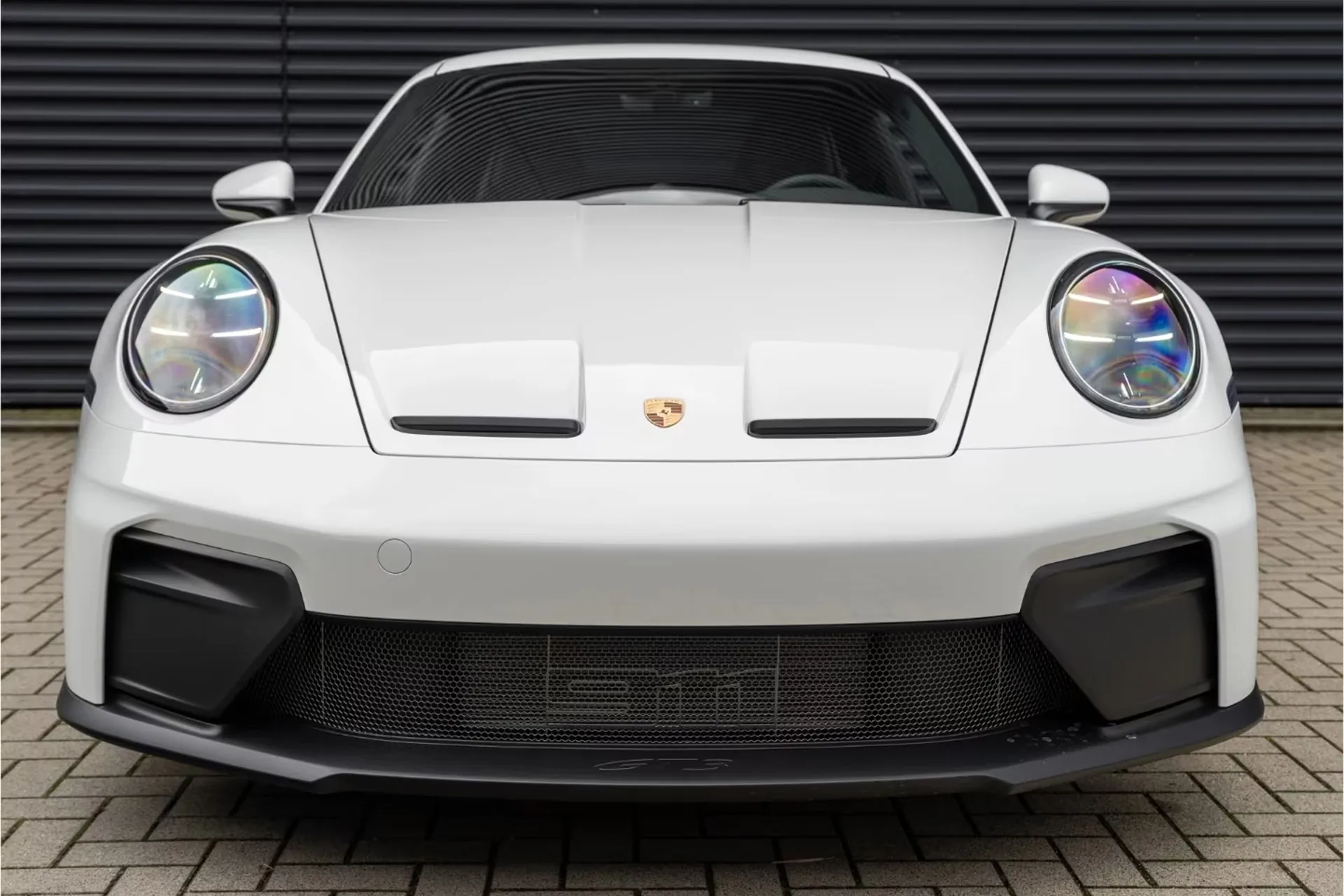 Новый Porsche 911 GT3 Touring (992) 2026 4.0 л 510 л.с Бензин: Задний привод, Белый, коробка — Автомат, привезён из Германия, доставка по регионам