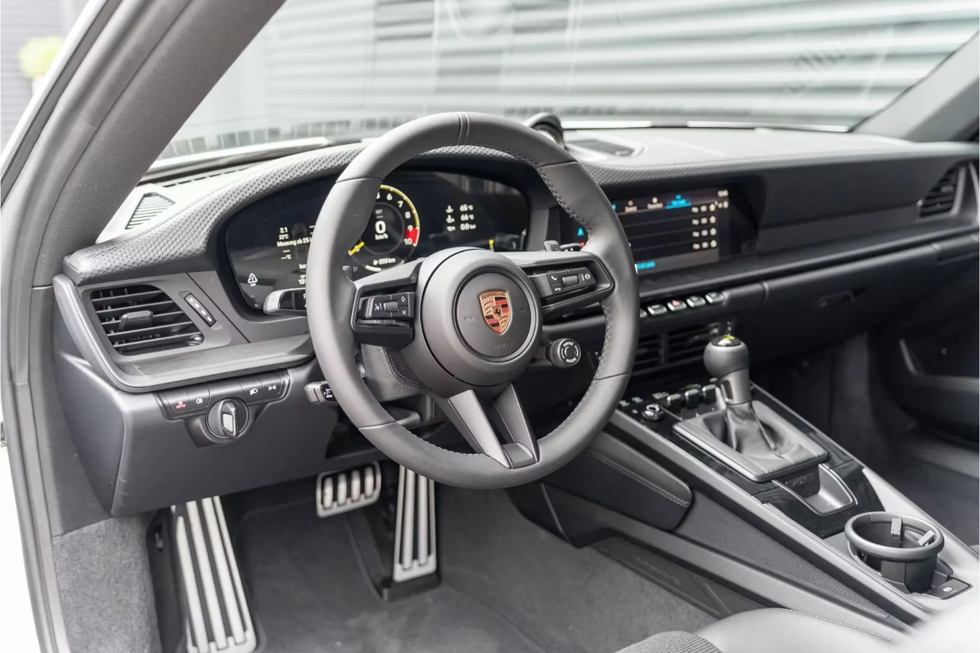 Купить Porsche 911 GT3 Touring (992) 2026 4.0 л 510 л.с Бензин, Белый, Автомат, Задний привод — авто из Германия, с доставкой по всей России