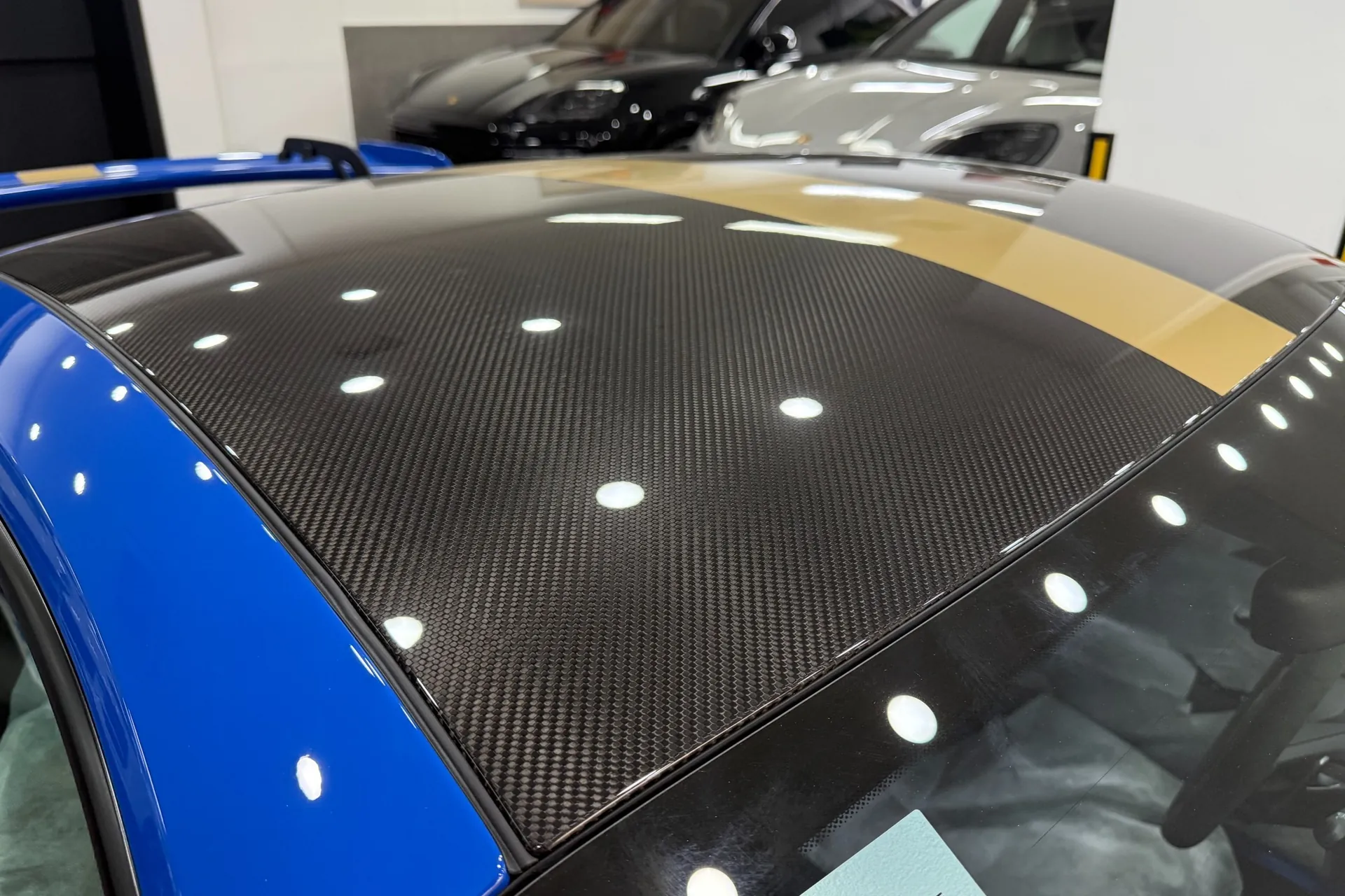 Автомобиль Porsche 911 GT3 2025 4.0 л 510 л.с Бензин, Синий, пробег 398 км, производство — Германия, доставка по РФ