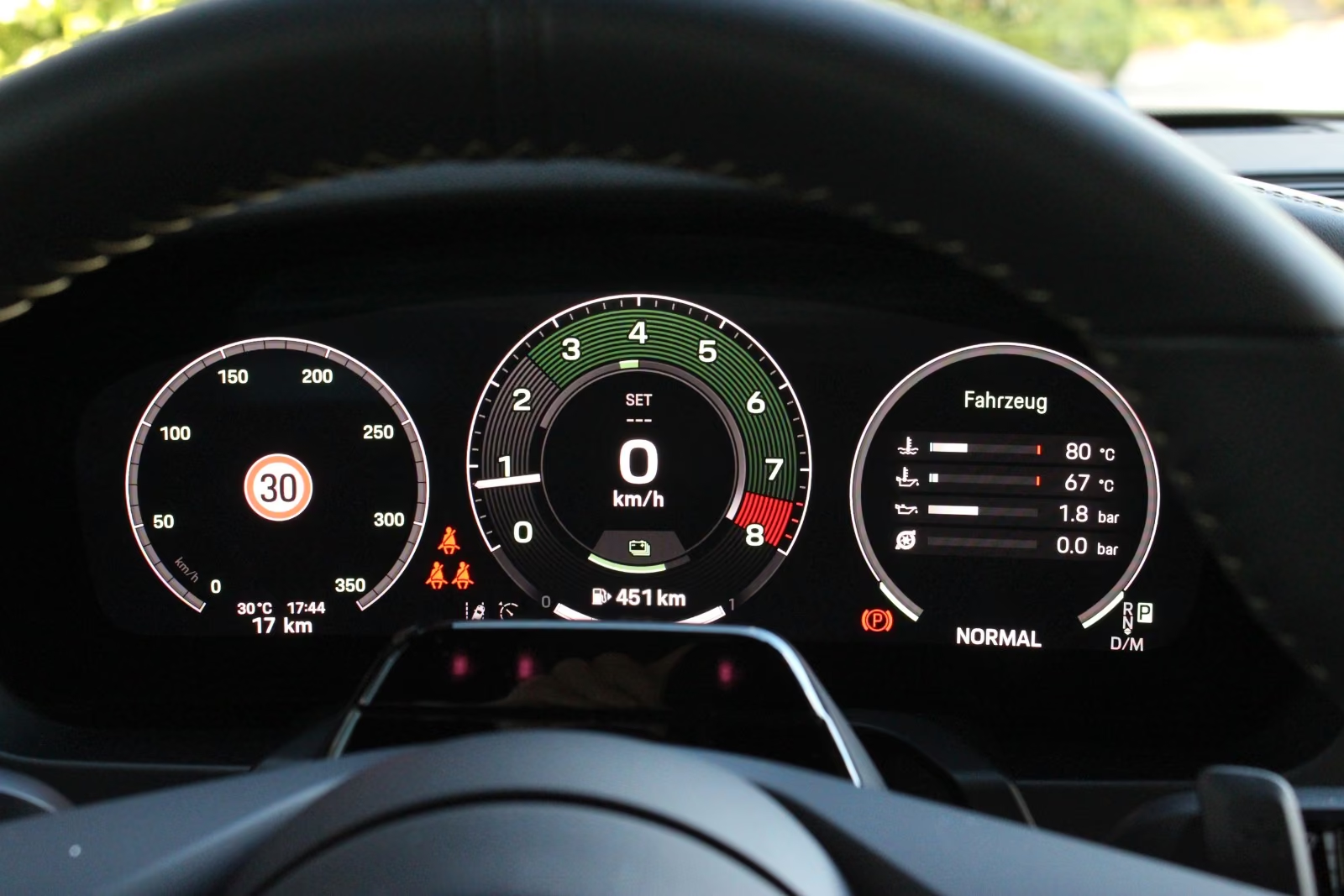 Porsche 911 Carrera GTS T-Hybrid Spirit 70 2026, зелёный, фото 25
