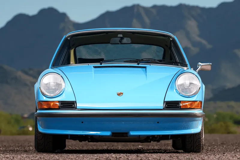 Купить Porsche 911 E Coupe 1973 2.4 л 165 л.с Бензин, Голубой, Механика, Задний привод — авто из США, с доставкой по всей России 911 E Coupe — фото 3