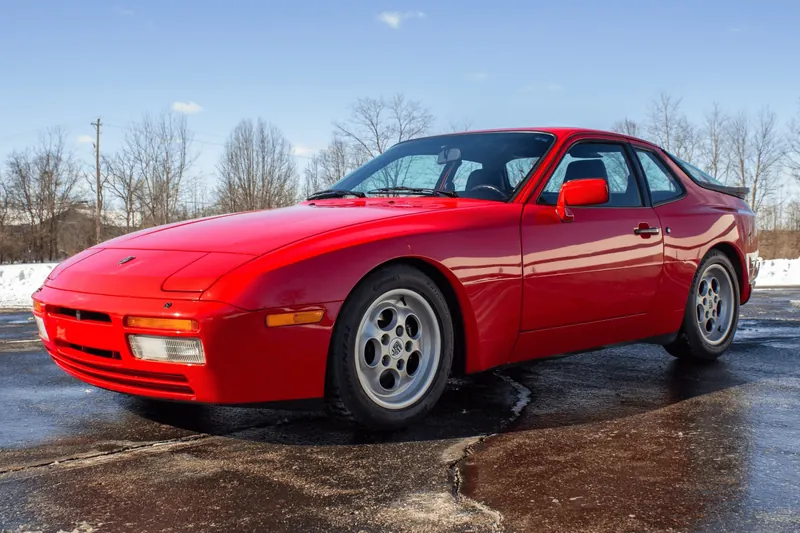 Porsche 944 Turbo