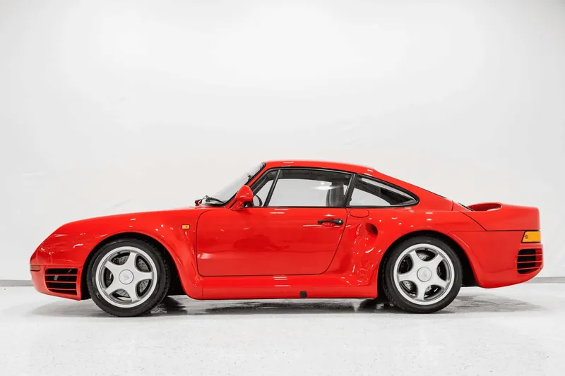 Купить Porsche 959 Komfort 1987 2.9 л 450 л.с Бензин, Красный, Механика, Полный привод — авто из США, с доставкой по всей России 959 Komfort - фото 3