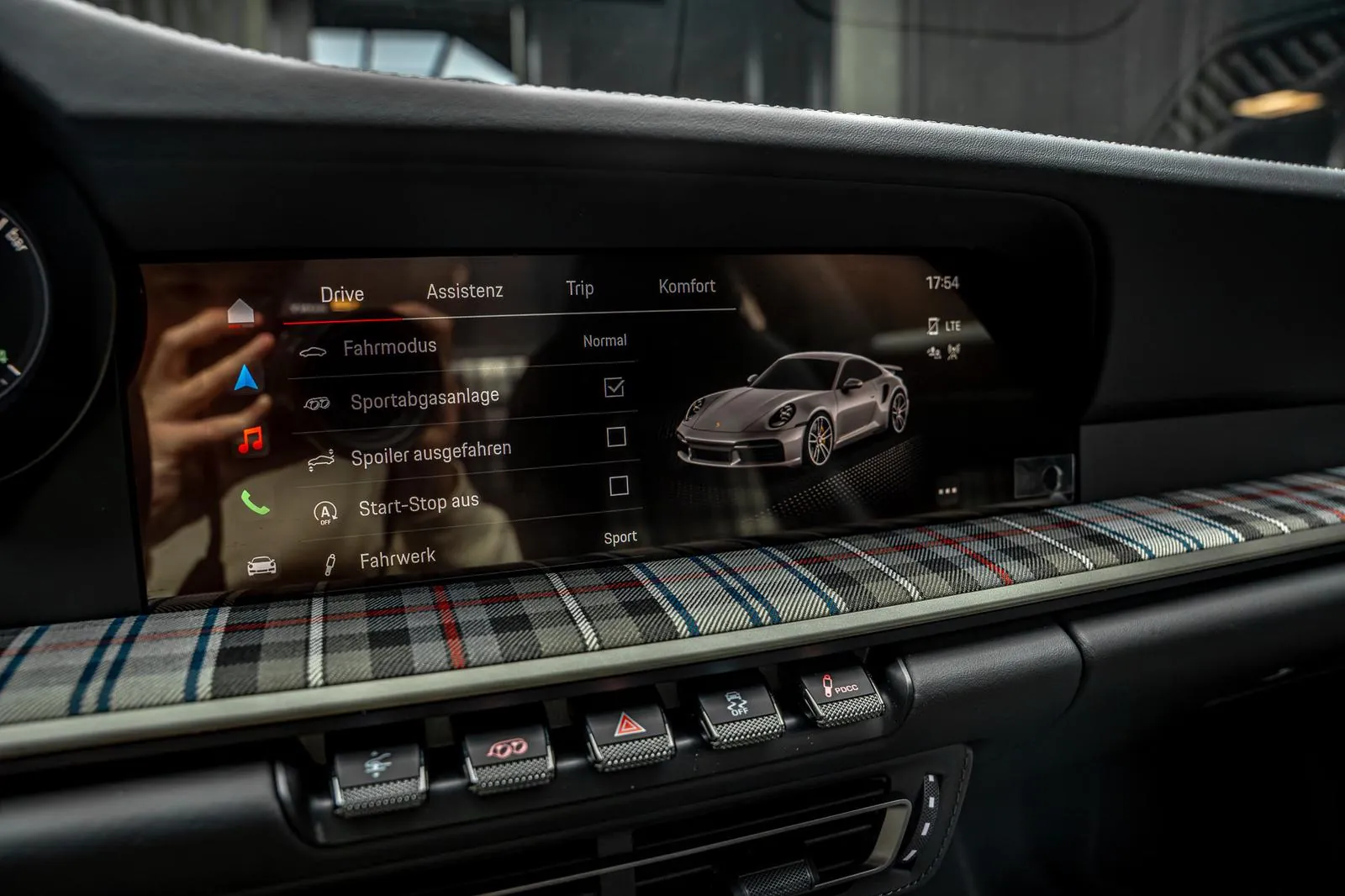 Porsche 992 911 Turbo S 50 Jahre | Heritage | Limitiert 2026 3.7 л 650 л.с Бензин, пробег 27 км, Серебристый цвет, коробка Автомат, привод Полный привод, авто из Германия