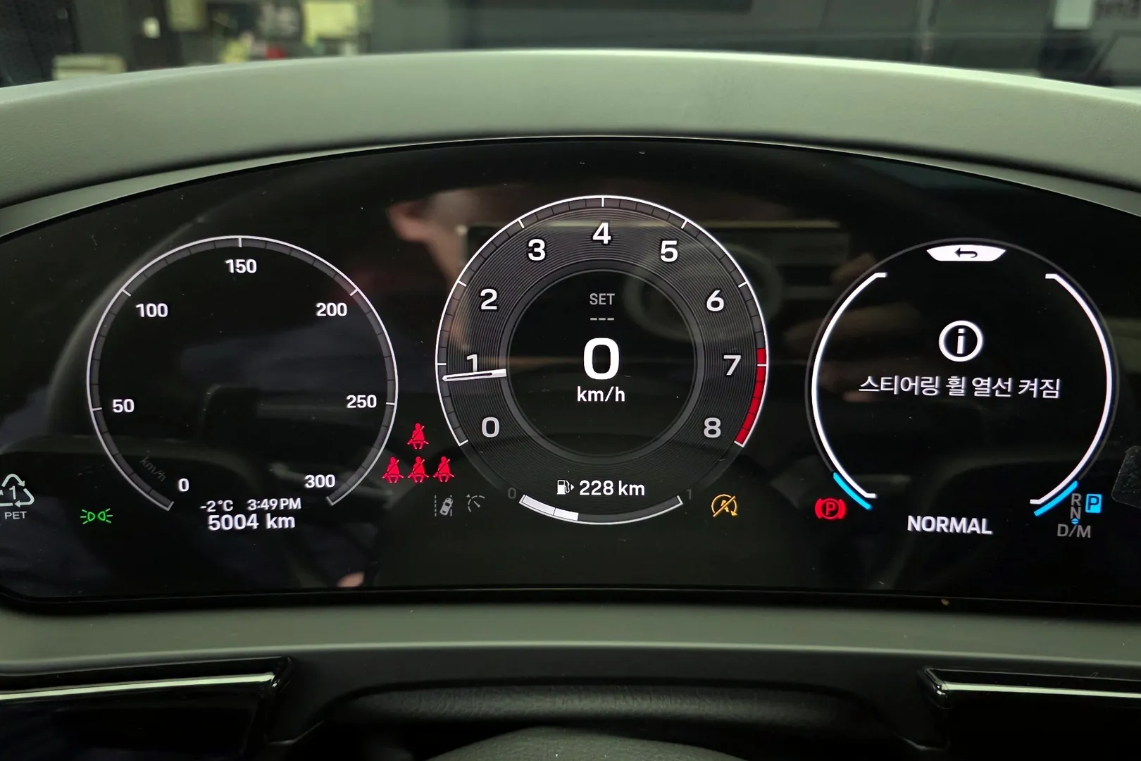 Оформить заказ на Porsche Cayenne 4.0 GTS Coupe 2025 4.0 л 500 л.с Бензин, коробка: Автомат, привод: Полный привод, доставка по России, салон в Москве