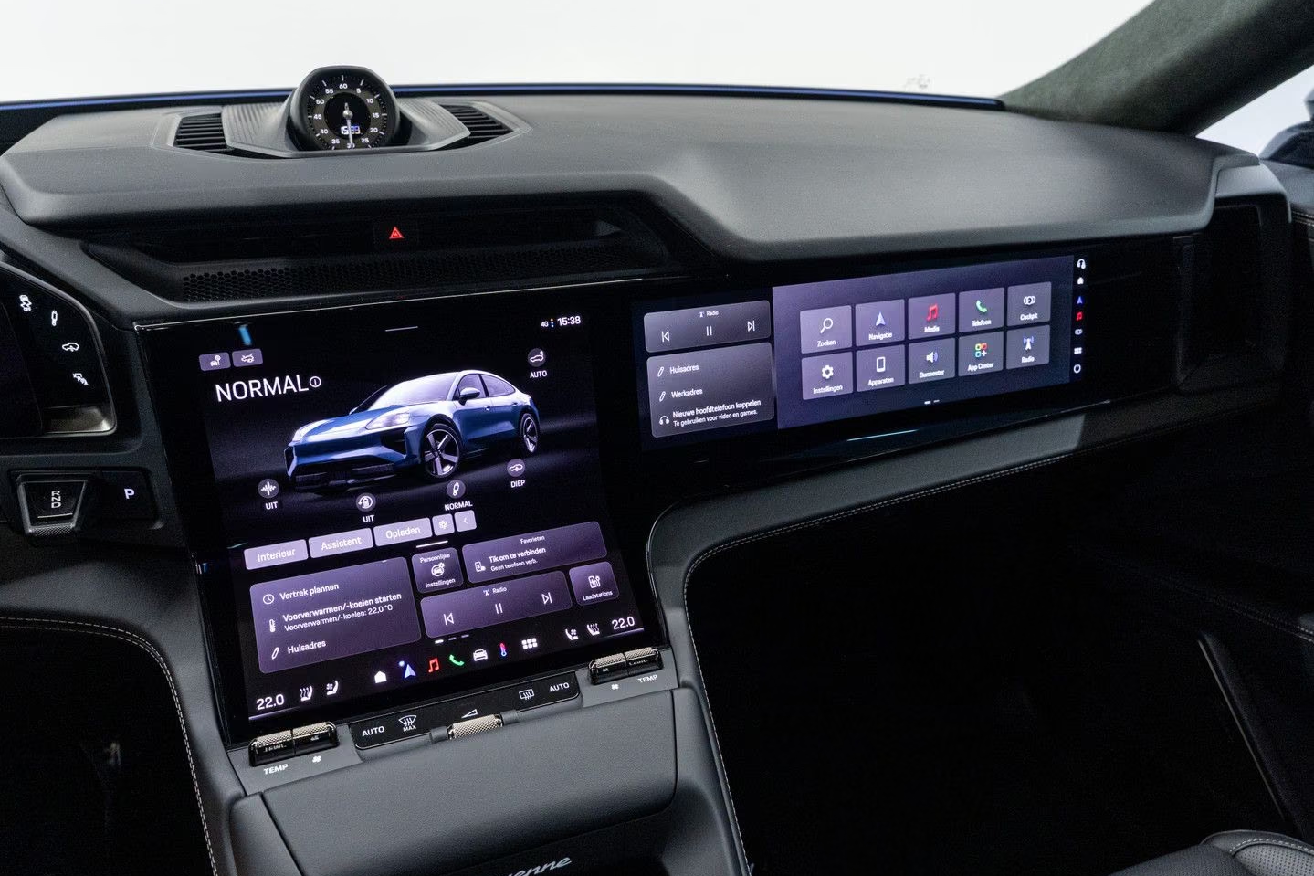 Porsche Cayenne Electric Turbo 2026, синий, фото 26