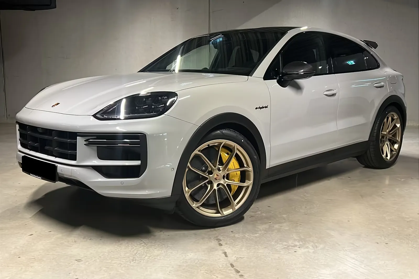 Фото для porsche Cayenne Turbo E-Hybrid Coupe GT-Paket