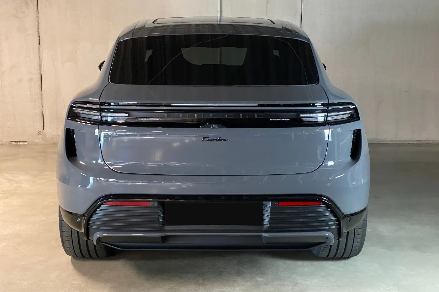 Купить Porsche Macan Turbo (Electric) 2026 0.0 л 639 л.с Электричество, Серый, Автомат, Полный привод — авто из Германия, с доставкой по всей России, фото 3