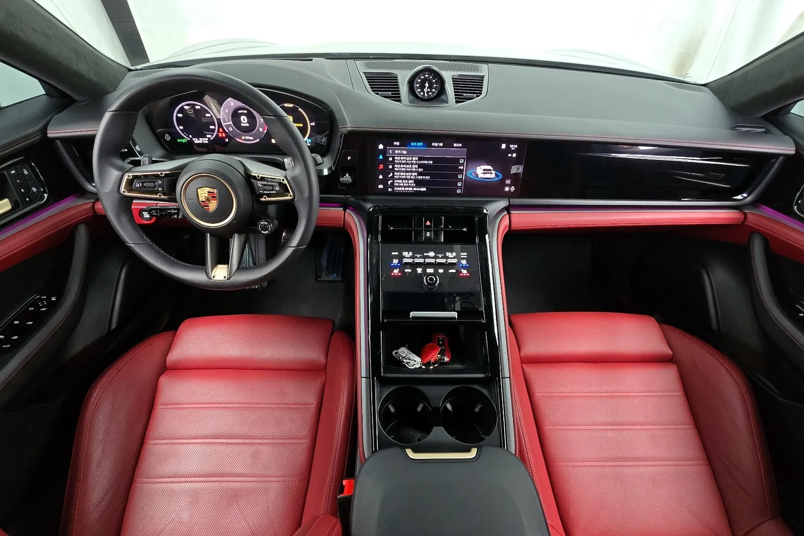 Porsche Panamera 4.0 GTS 2025 4.0 л 500 л.с Бензин в продаже: Белый, Автомат, Полный привод, страна-производитель — Германия, доставка по РФ