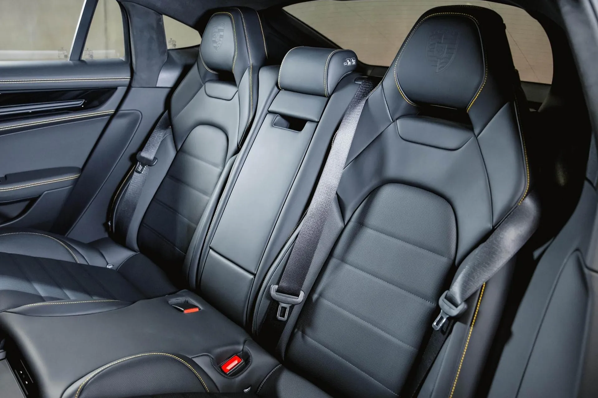 Официальная поставка Porsche Panamera Turbo S E-Hybrid 2026 4.0 л 782 л.с Гибрид, Серый, Автомат, Полный привод, привезён из Германия