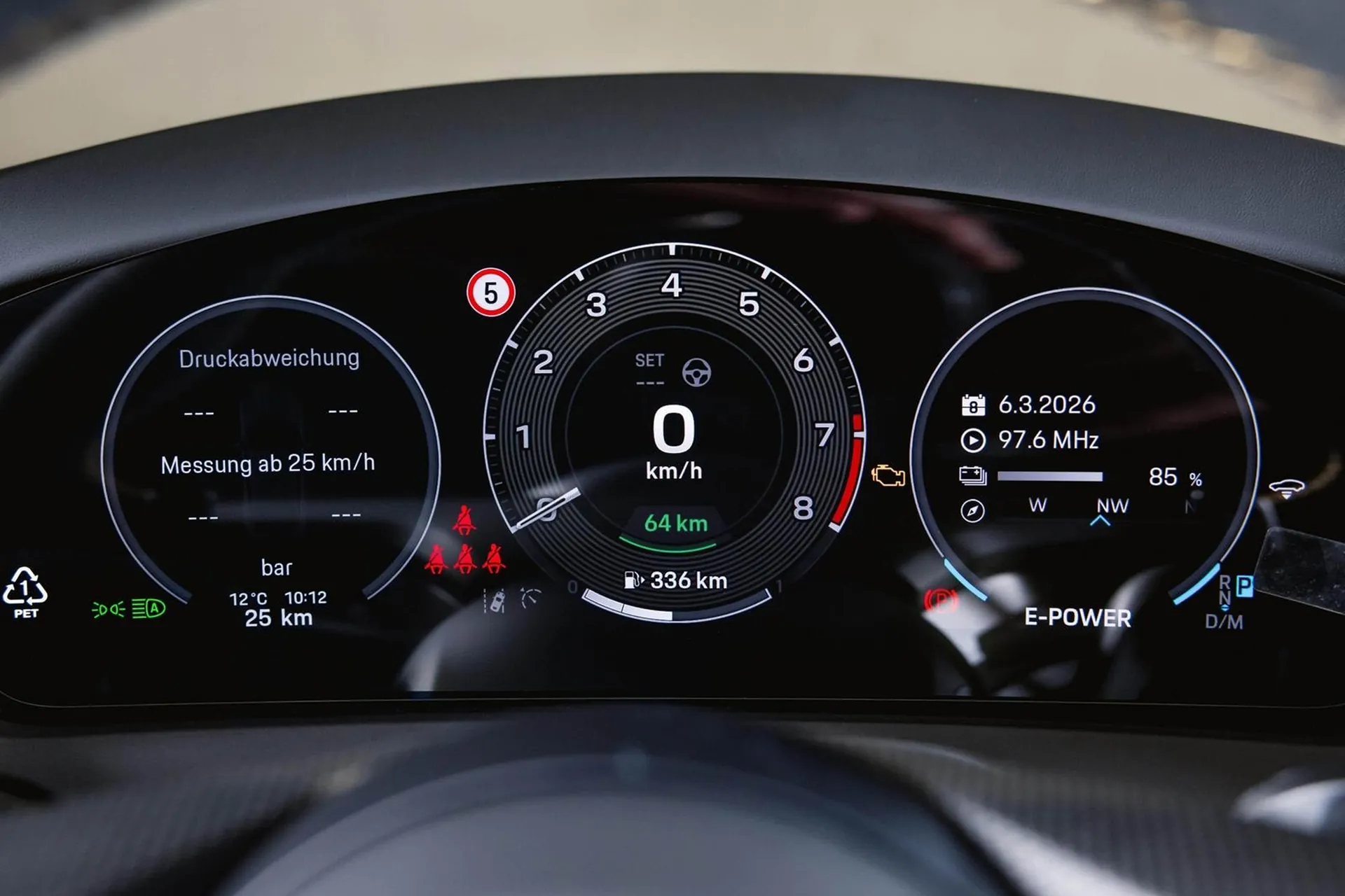 Porsche Panamera Turbo S E-Hybrid 2026 4.0 л 782 л.с Гибрид, пробег 10 км, цвет кузова Серый, тип трансмиссии Автомат, привод Полный привод, из Германия