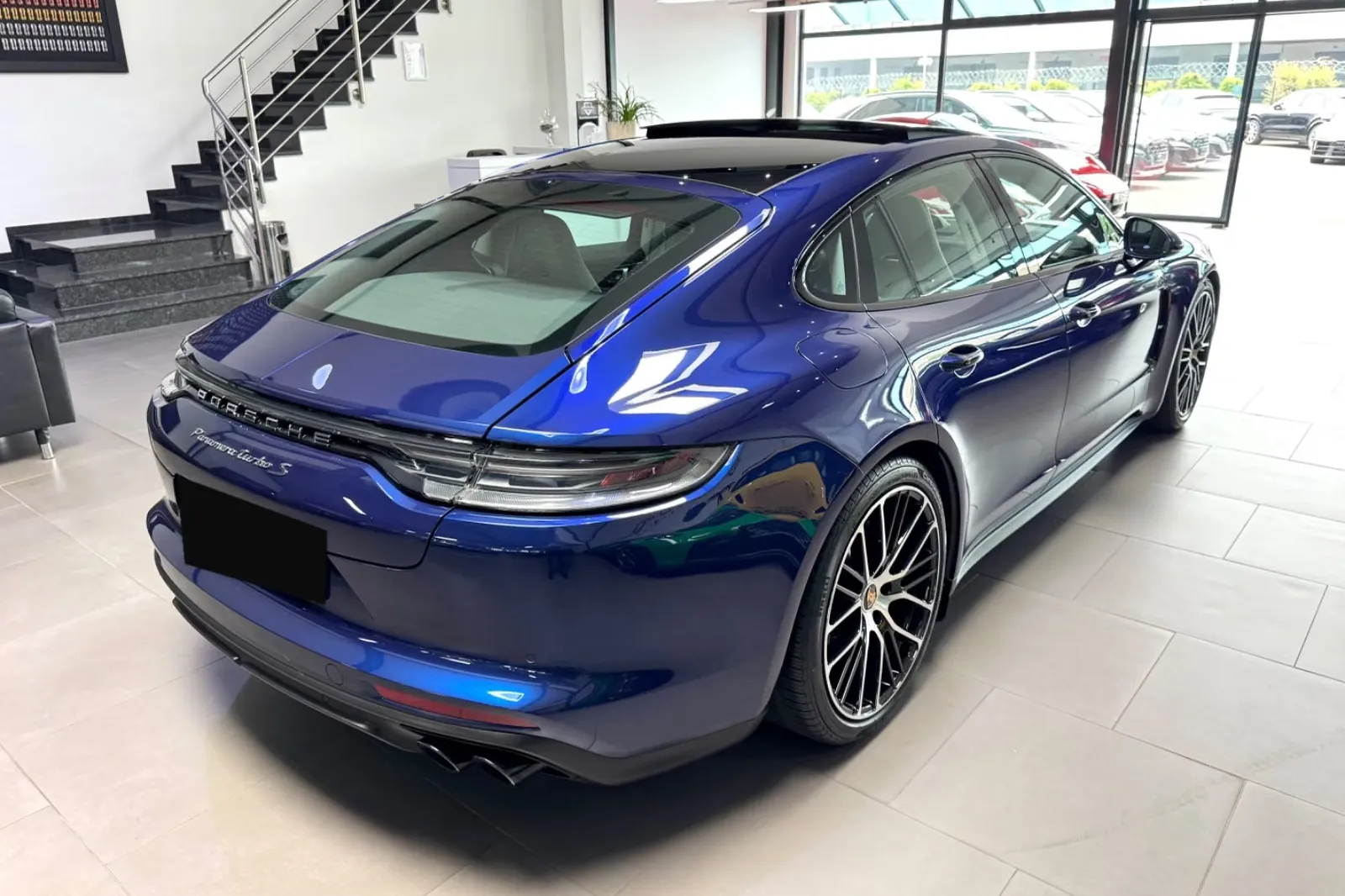 Купить Porsche Panamera Turbo S 2026 4.0 л 630 л.с Бензин с минимальным пробегом 20 км, Синий, доставим из Германия в любой город РФ, фото 13