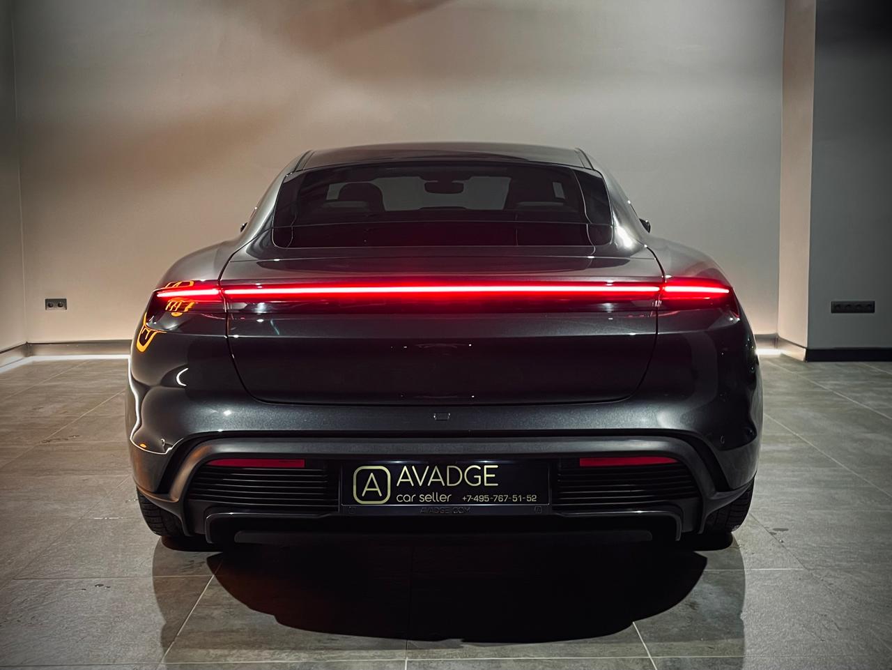 Фото для porsche Taycan Turbo