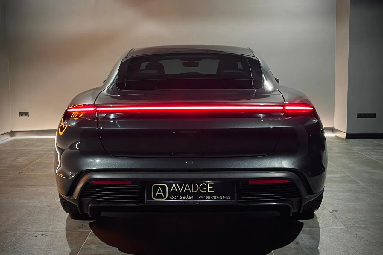 Фото для porsche Taycan Turbo