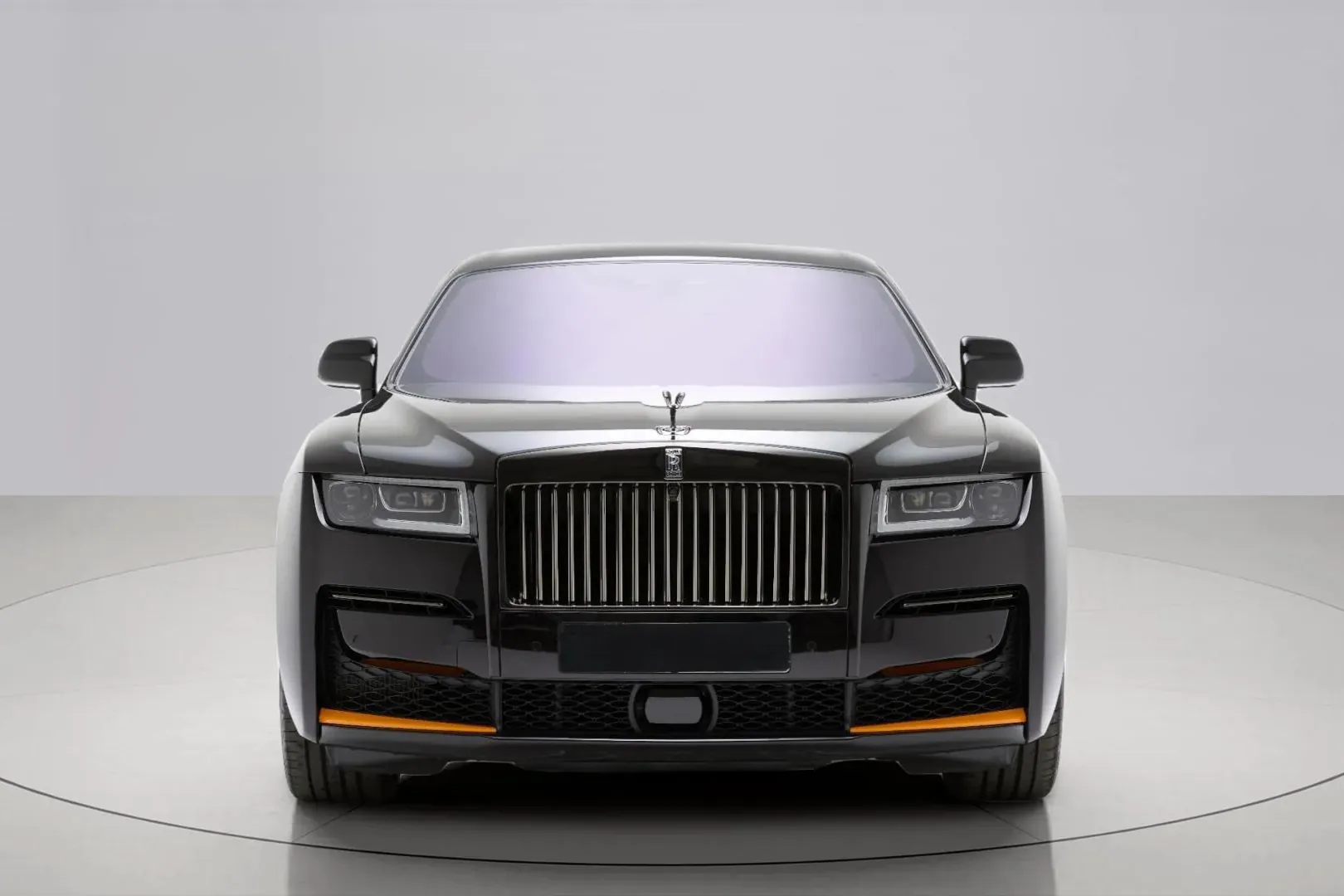 Rolls Royce Ghost Black Badge 2024 6.8 л 563 л.с Бензин, новый авто, Полный привод, Автомат, цвет Чёрный, страна-производитель — Великобритания