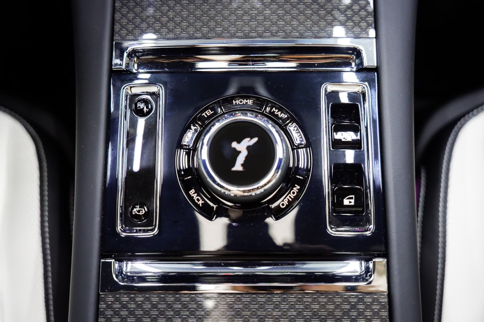 Купить Rolls Royce Spectre Black Badge, Shooting Star 2026 0.0 л 659 л.с Электричество с доставкой: пробег 20 км, Фиолетовый, Автомат, Полный привод, поставка из Германия, фото 20